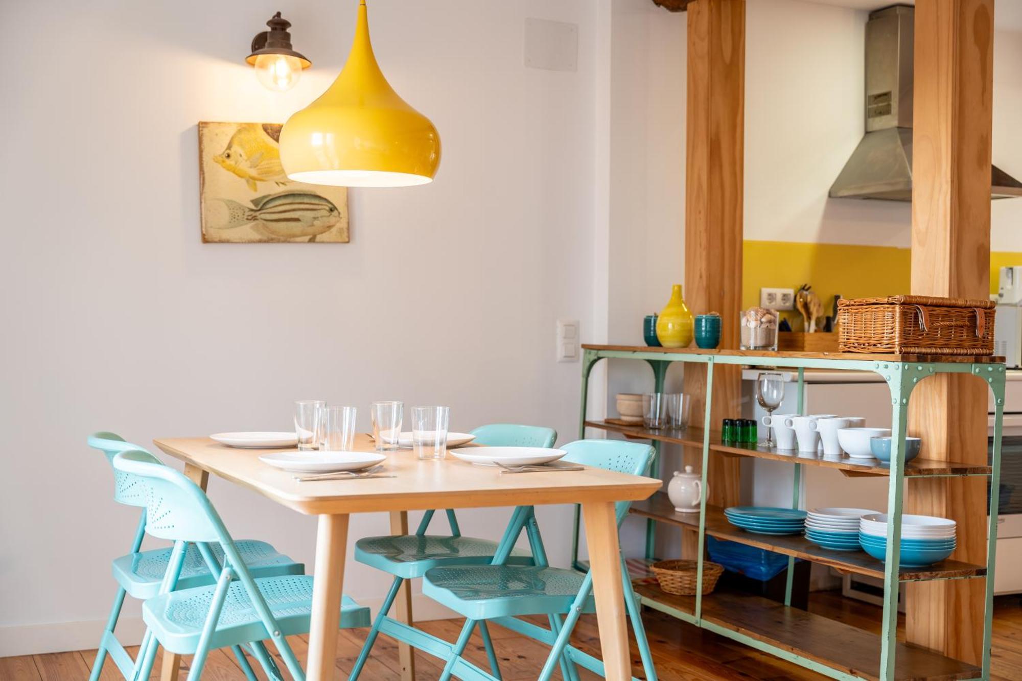 Warm And Inviting, Central Location By Urbanhosting Santender Kültér fotó