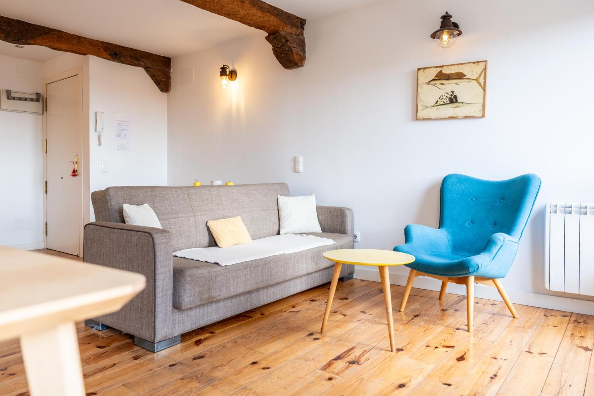 Warm And Inviting, Central Location By Urbanhosting Santender Kültér fotó